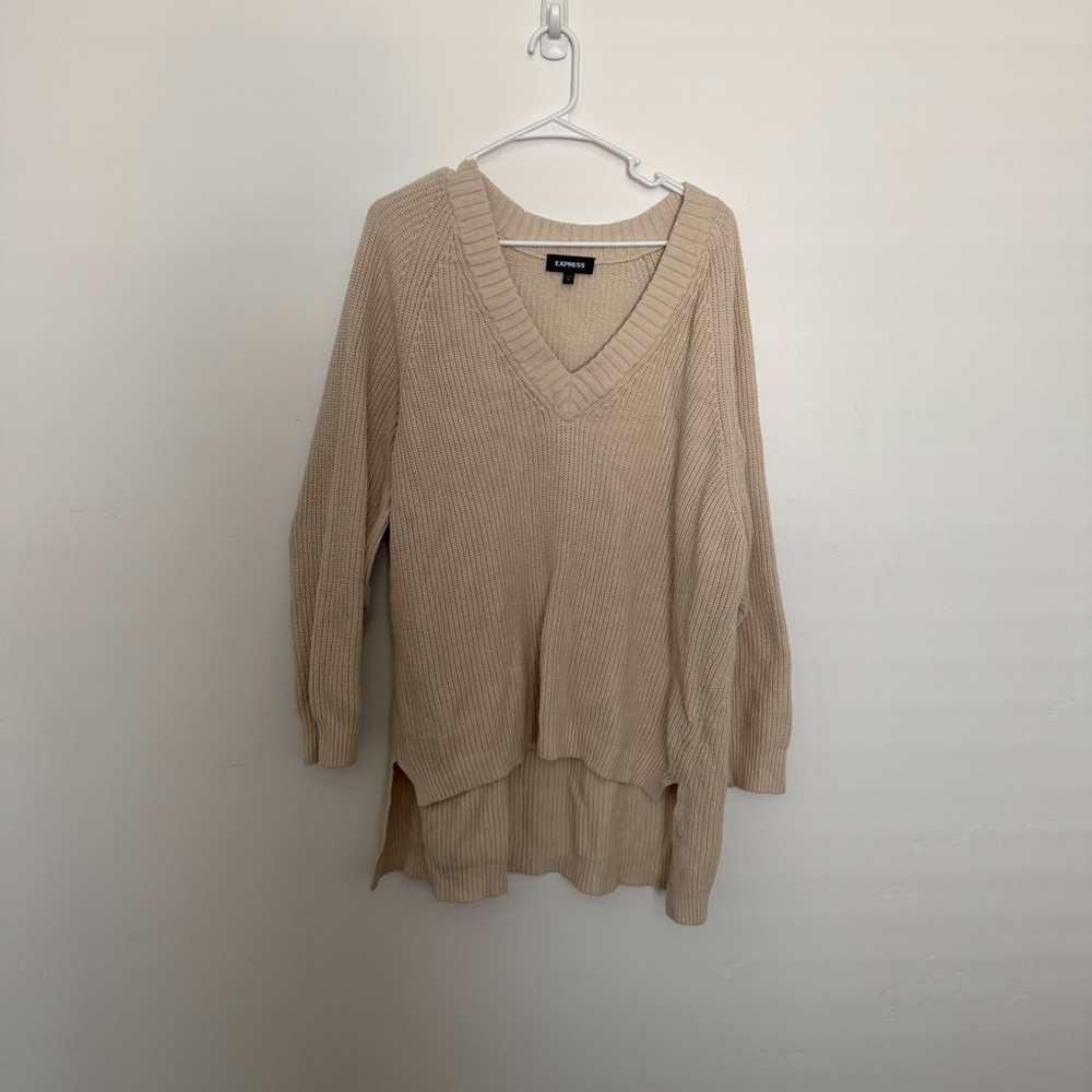 Express Beige V-Neck Sweater